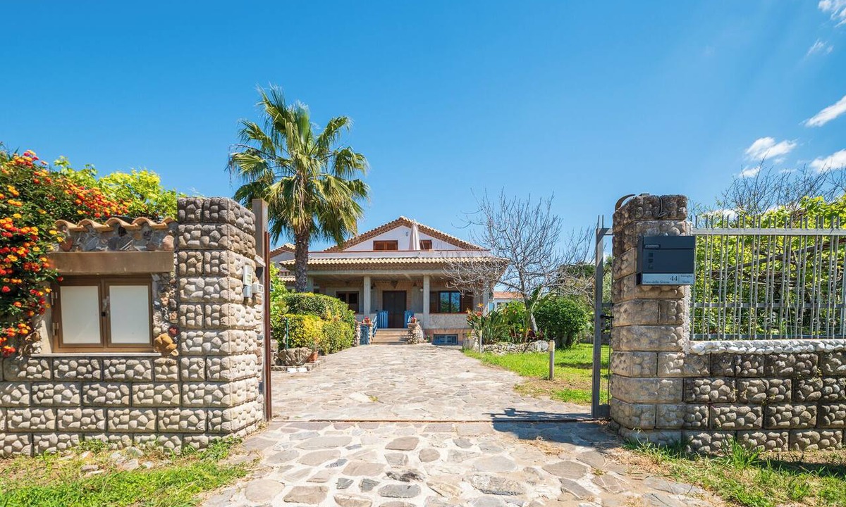Marina di Ascea Apartment | A comfortable accomodation located 200 meters from the beautiful beach at Ascea.