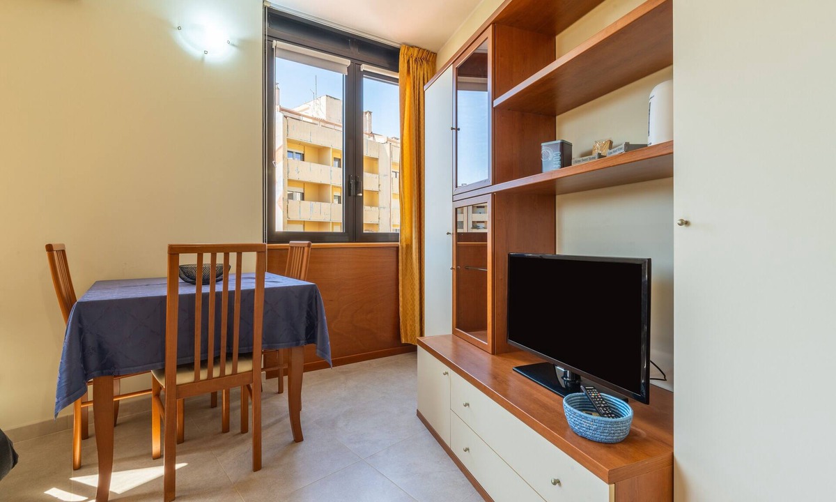 Pirri Apartment | Accommodation with Private Parking - Cagliari