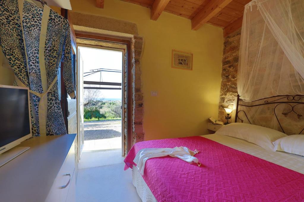 Marina di Pescoluse Apartment | Affascinante Grande Liama Antica