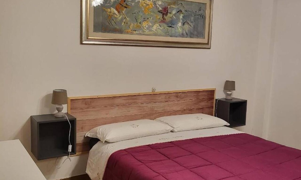 Alghero Apartment | Apartment 'Appartamento Beglia Alguer' with Balcony, Wi-Fi and Air Conditioning