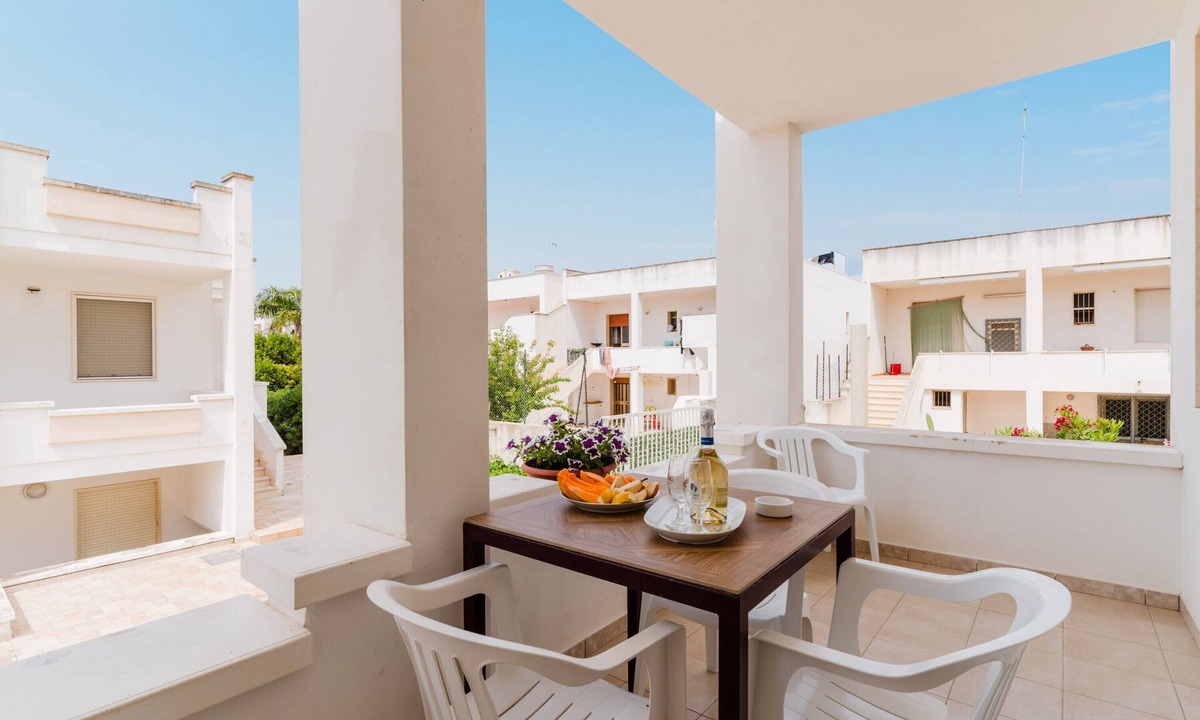 Marina di Mancaversa Apartment | Apartment 'Residence Punta Pizzo - Mare' with Air Conditioning