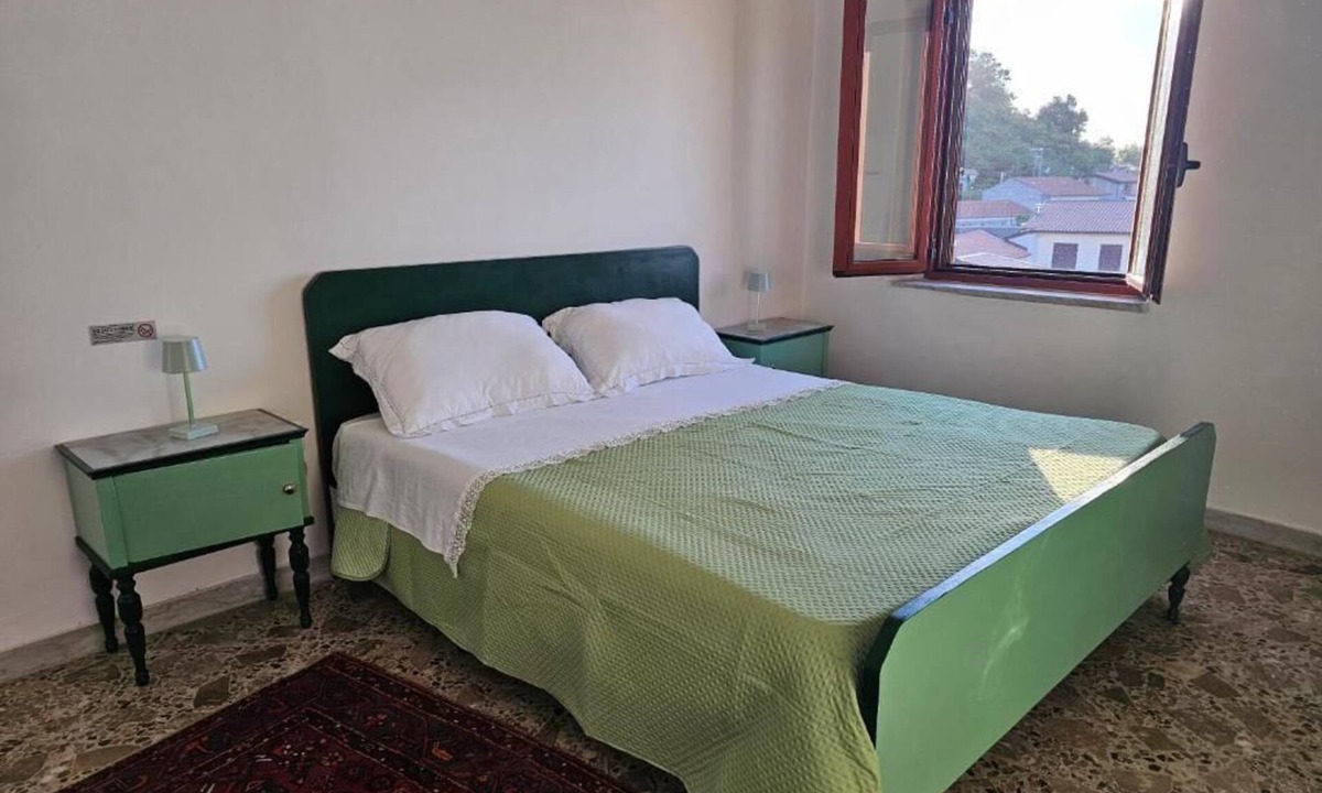 Ascea House | At Aunt Teresa's: A ViaSilente Stopover Between the Sea and the Trails