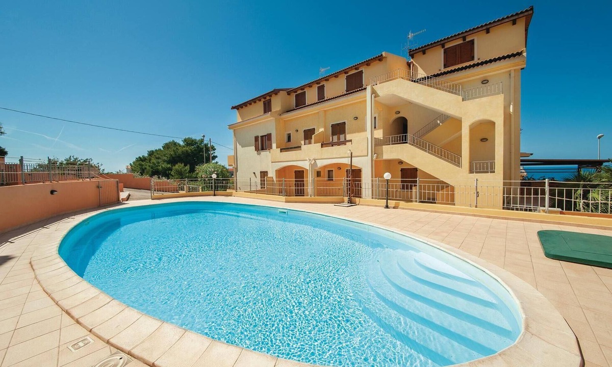 Castelsardo Apartment | Awesome apartment in Castelsardo SS with outdoor swimming pool