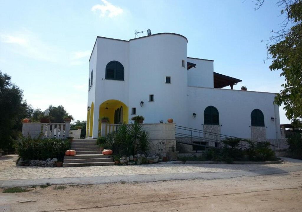 Vignacastrisi House | Azienda Agrituristica B&B La Torre