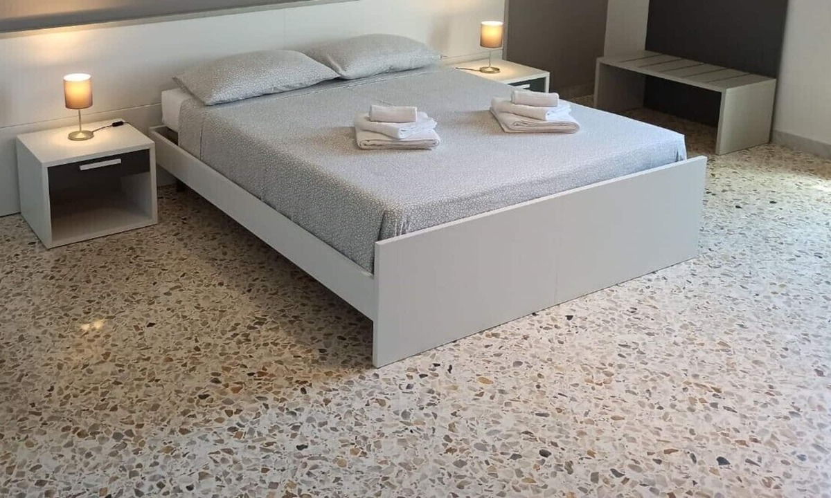 Carmiano Bed & Breakfast | B&B Calle dei Saraceni ... Enjoy relaxing holidays surrounded by greenery!