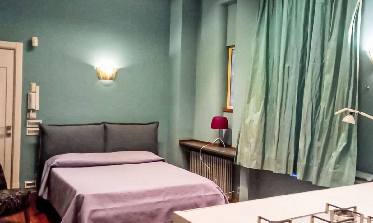 Chiaia Apartment | Beautiful apartment for 2 people with A/C, WIFI