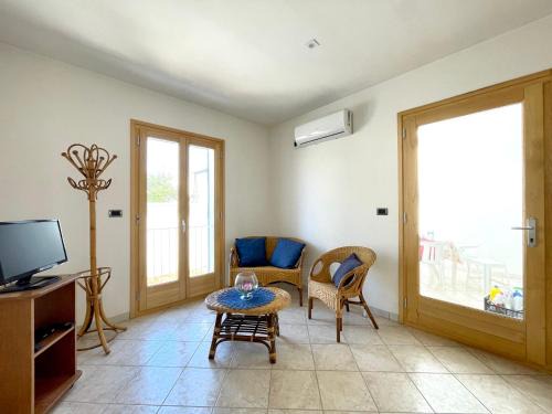 Lido Marini House | CASA ATLANTE Villino a Lido Marini a pochi passi dal mare