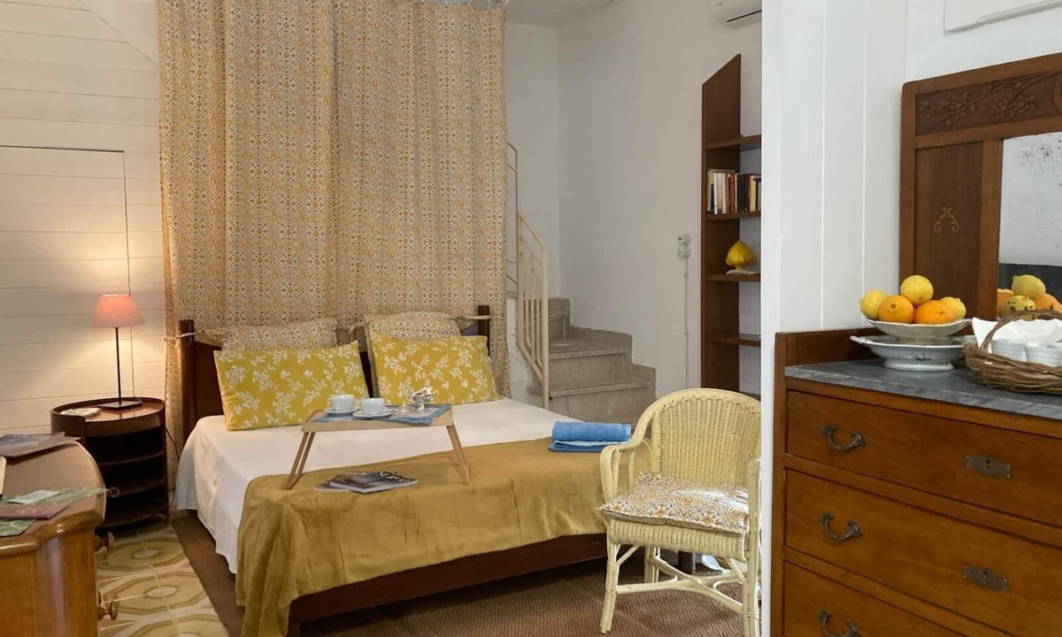 Palazzolo Acreide Historic Centre Apartment | Casa dell'Orologio - Two Bedroom Apartment, Sleeps 4
