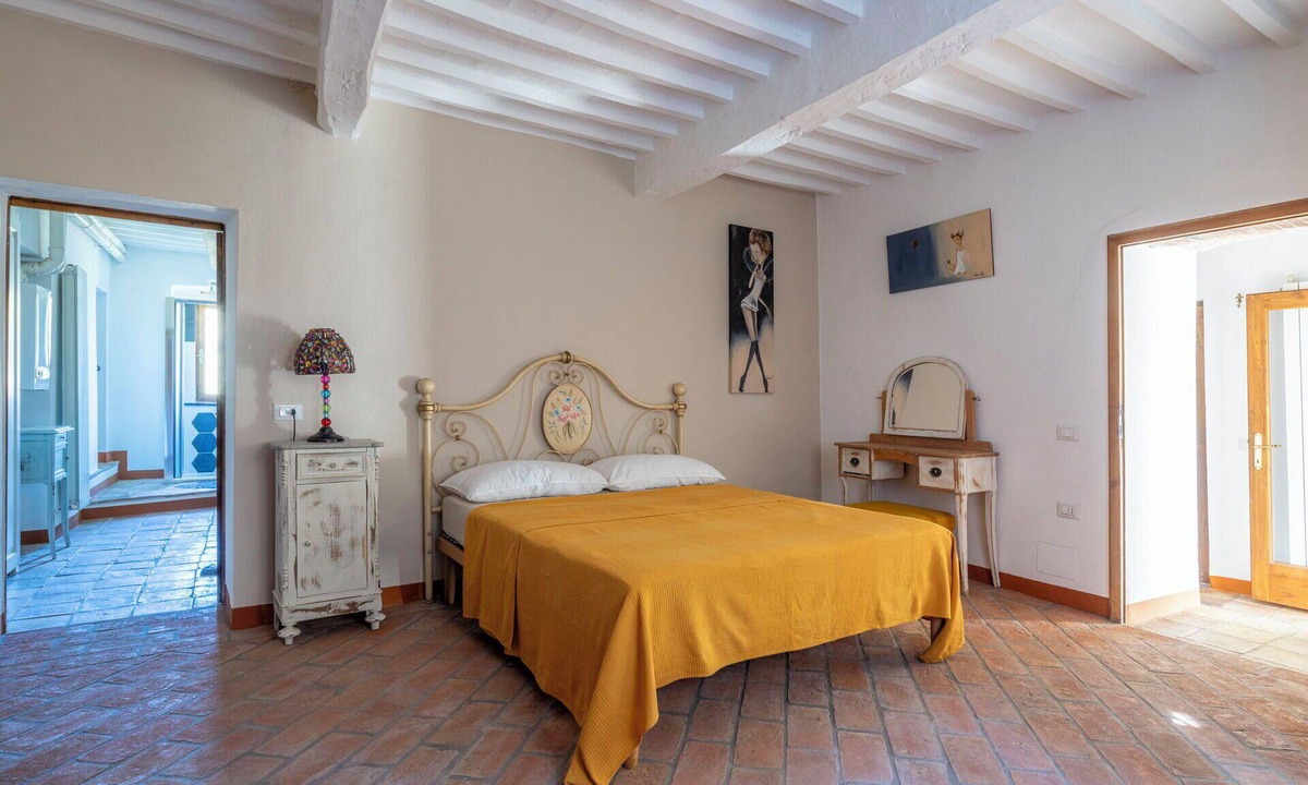 Montecatini Val di Cecina Apartment | Cosy apartment for 7 people with WIFI, TV, pets allowed and panoramic view