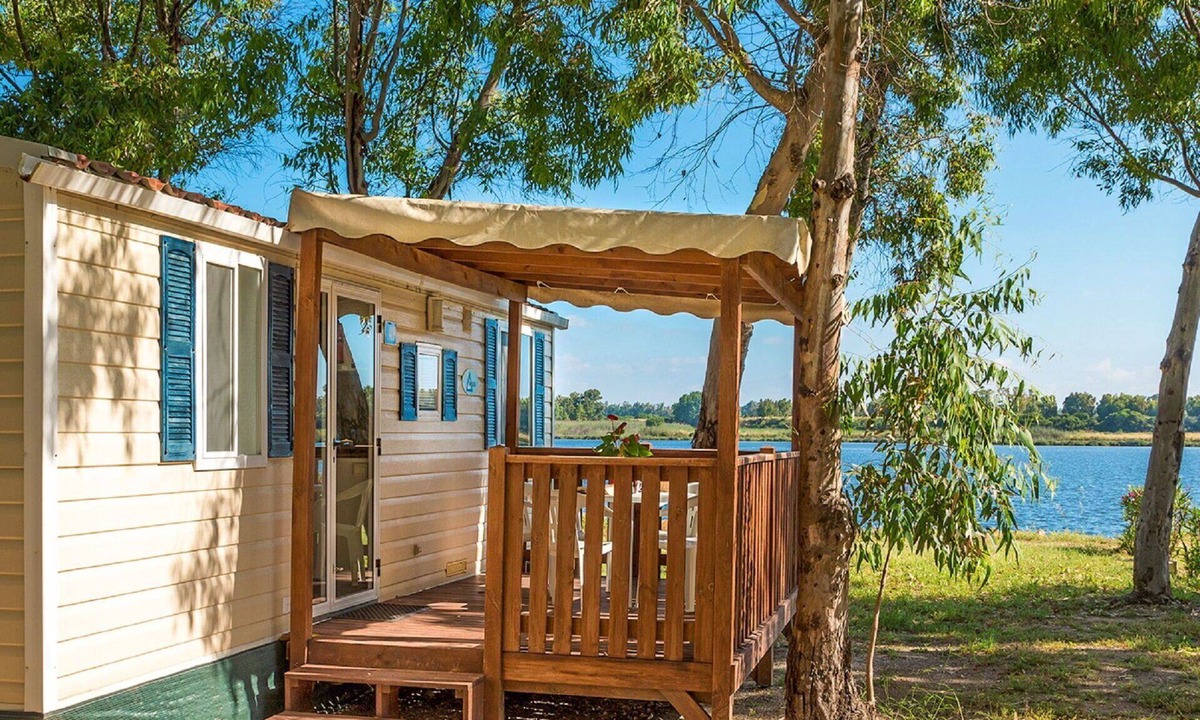 Fertilia House | Cosy apartment in villa for 4 guests with pool, WIFI, A/C, TV, terrace and pets allowed