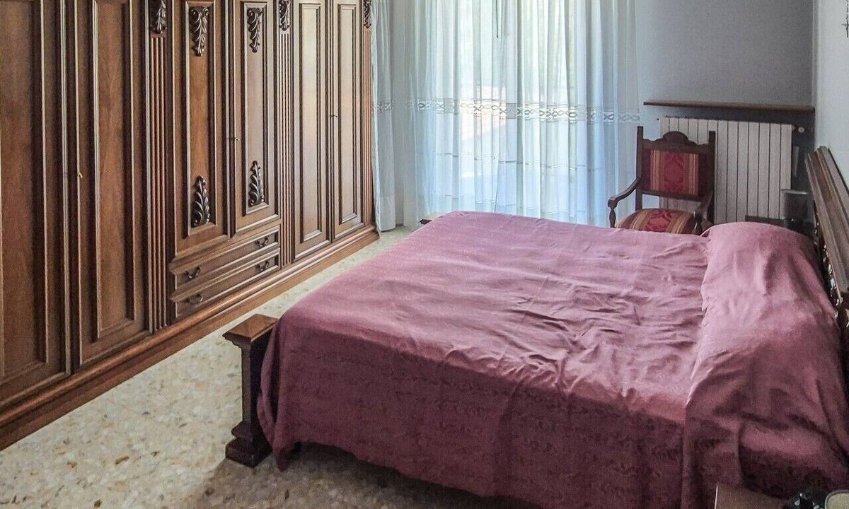 Avellino Apartment | DeLiA - Apartment with a balcony