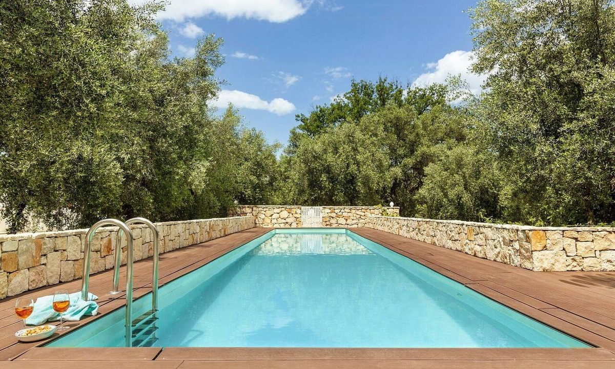 Pisticci House | Designer house with pool in 2-hectare olive grove
