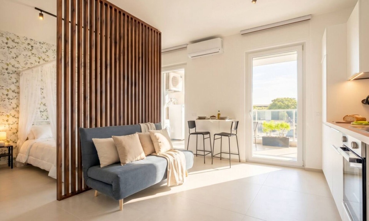 Municipio 3 Apartment | Dimora Venere - A Modern Urban Retreat in the Heart of Bari
