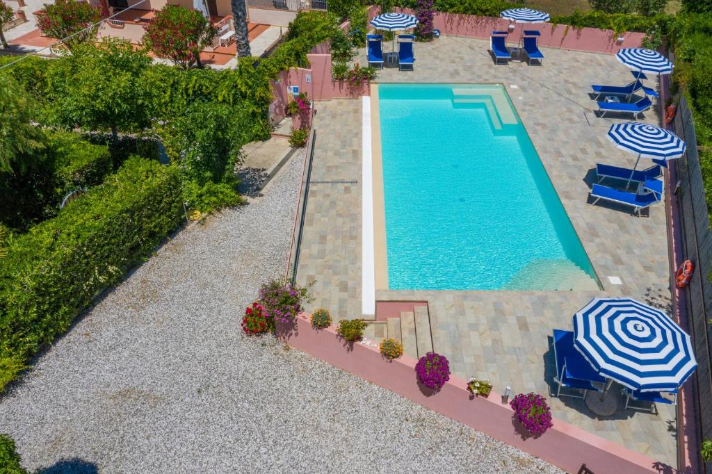 Lido di Capoliveri Apartment | Elbaloves Appartaments Villa
