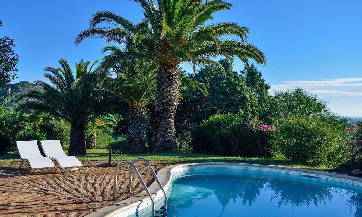 Pula Villa | Finca Fiori 1 – Experience Authentic Sardinia in an Exclusive Country Villa