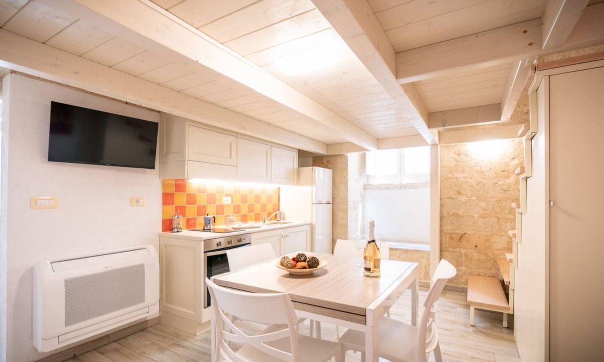Bisceglie Apartment | GuestHost - Sciamingh House in Bisceglie