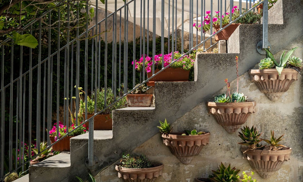 Cannole House | Holiday Home 'Design Loft' with Shared Terrace, Shared Garden and Wi-Fi