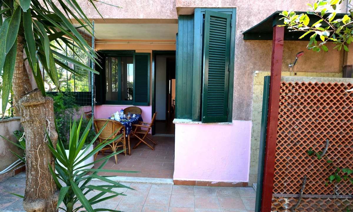Torre dell'Orso House | Holiday Home 'Pt56 Villetta for 6 Pax Air Conditioning'