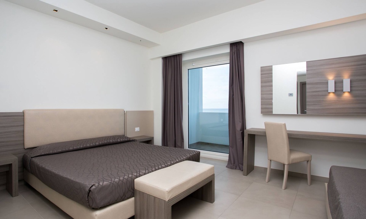 Scalea Hotel | Hotel Village Club Santa Caterina