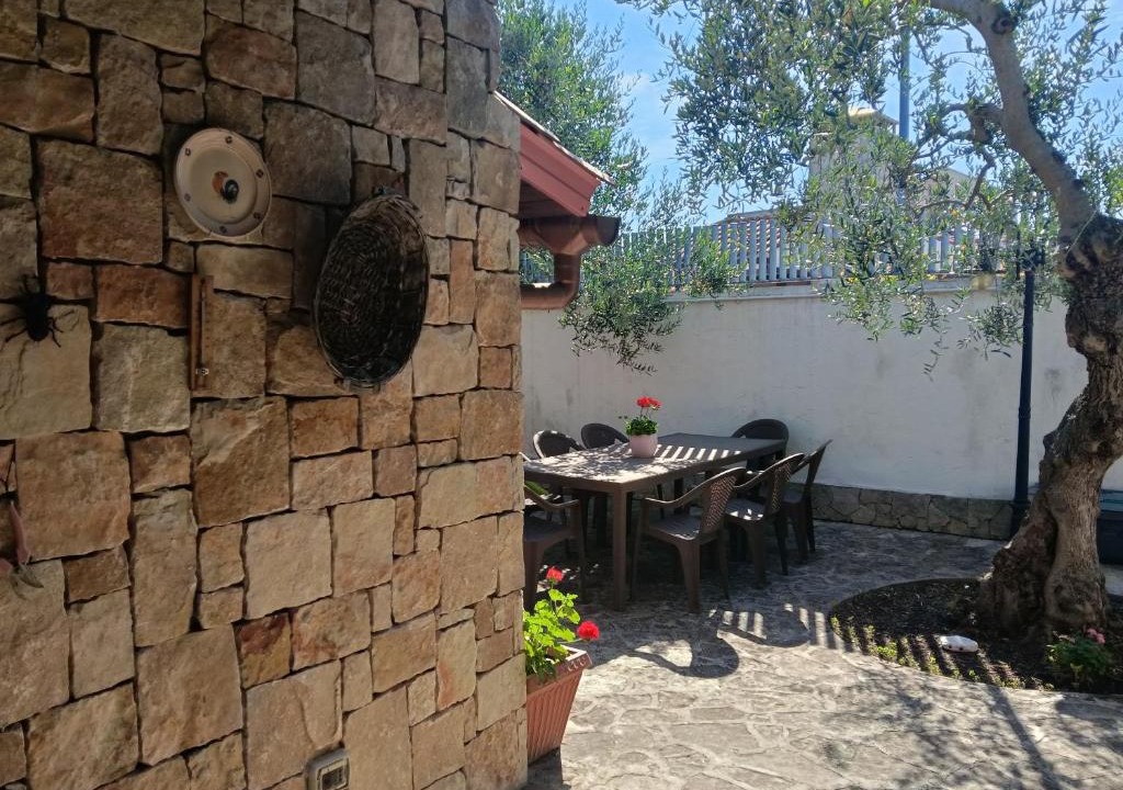 Bisceglie Villa | IL MARCHESE DI TRANI - Luxury stay in Puglia - private parking inside the villa