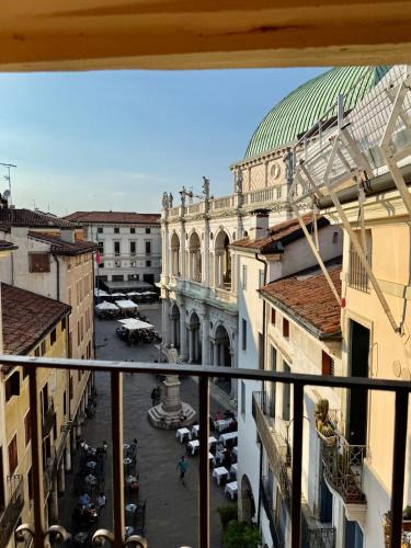 Vicenza Apartment | Il Mosaico, 3BR,2BA in the Heart of Vicenza