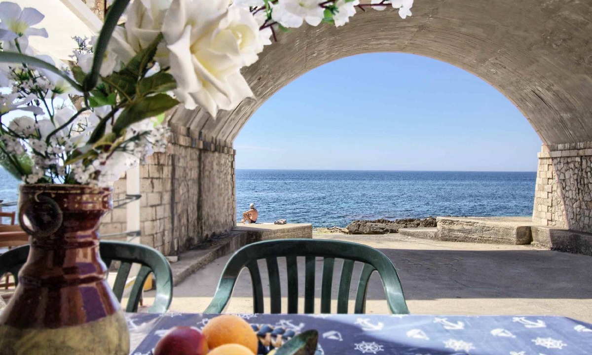 Santa Maria di Leuca House | La casa in riva al mare by LoveSud