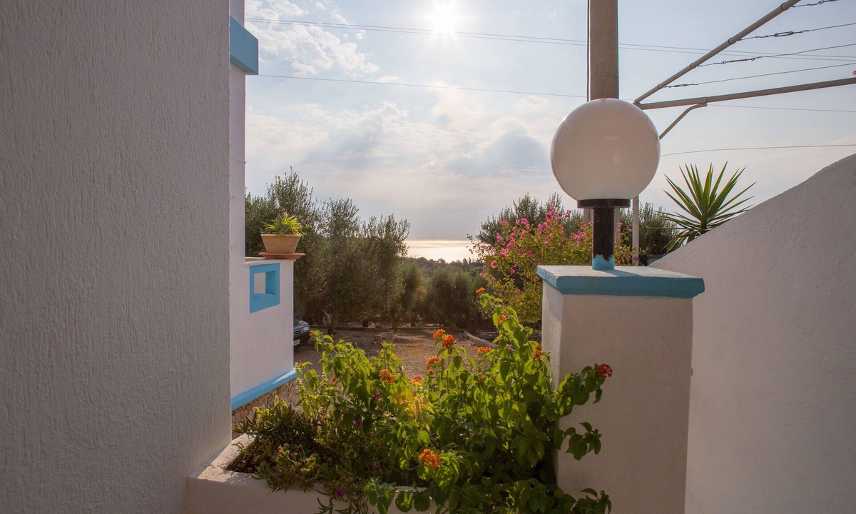 Marina di Novaglie Villa | Love Nest with 2 rooms, panoramic ocean views, sunrise, and air conditioning