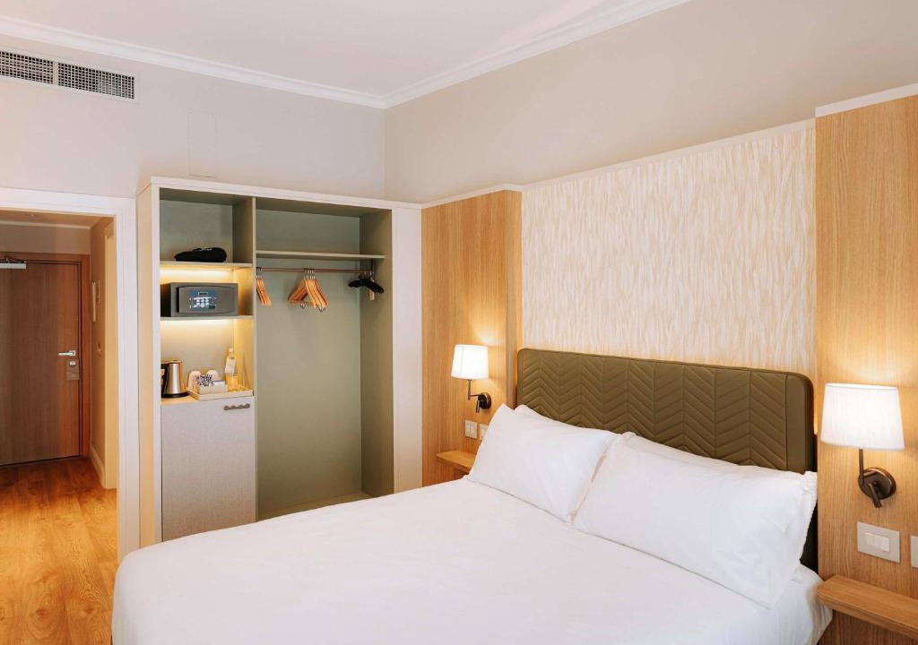Bari City Centre Hotel | Mövenpick Hotel Bari