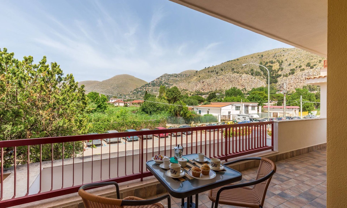Mondello Apartment | Mondello Sabrina Apartments Levante cir 19082053C203365 near the beach