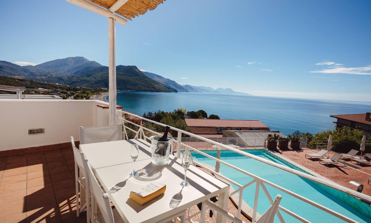 Villammare Apartment | Petrosa Large Sea View Apartment with Pool and Private Beach