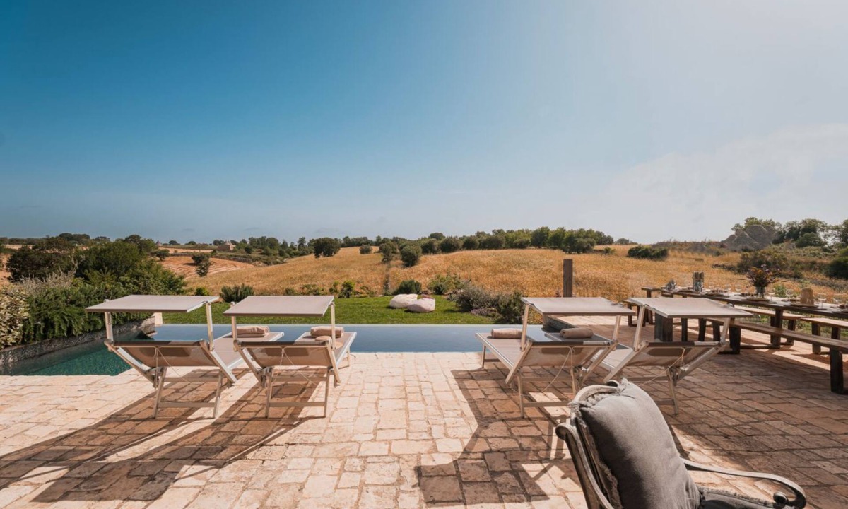 Martina Franca Villa | Private Masseria with Pool in Valle d’Itria | 6 Bedrooms, Sleeps 12 - Casa Khaya
