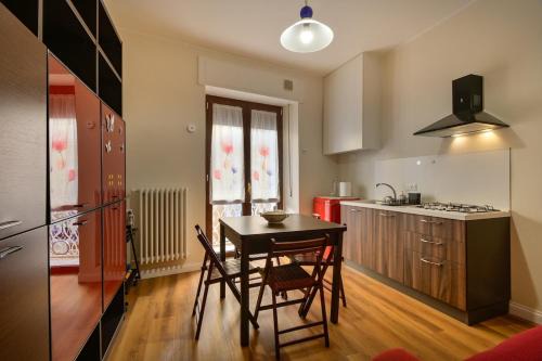 Campobasso Apartment | Residenza La Donzella - Appartamento rosso