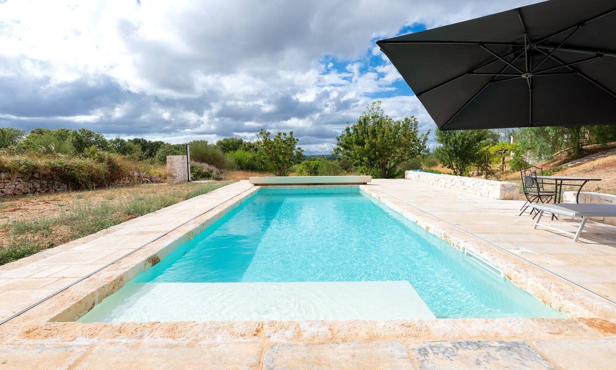 Lamie di Olimpia Apartment | ‘Sabrina Resort’ Apartment with Private Pool, Wi-Fi & Air Conditioning