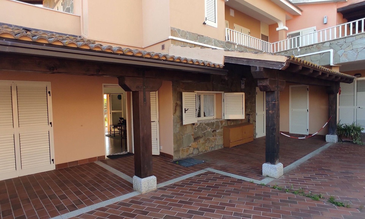 San Lorenzo Apartment | San Lorenzo House With Garden In Budoni