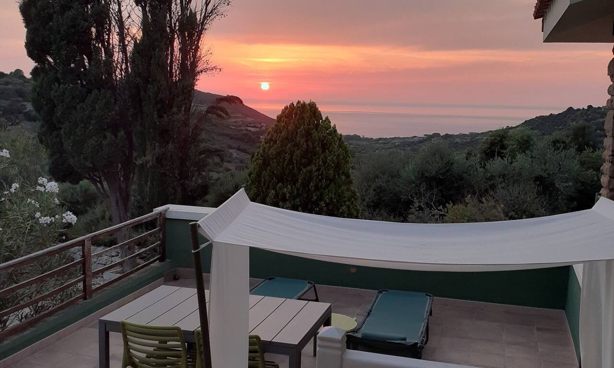 Tresnuraghes Apartment | "Sardinia at Its Best" Ocean Views & Sunsets – A Haven of Peace Near Bosa