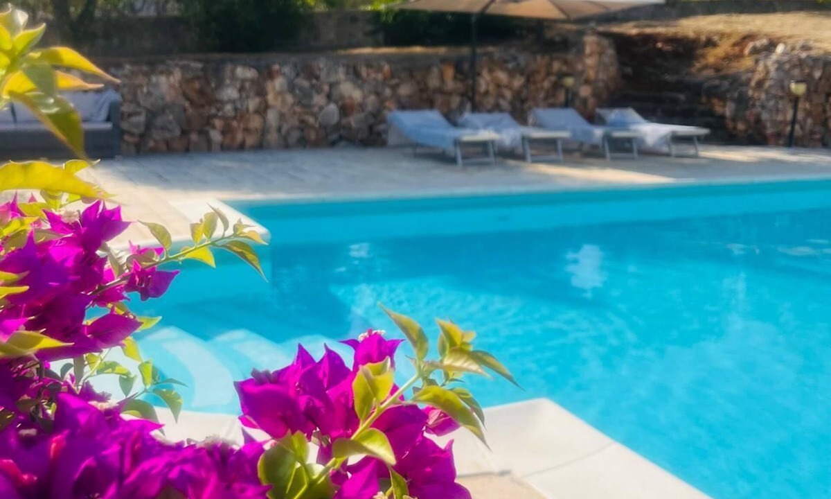 Fasano Villa | Sunny villa with beautiful private pool in the heart of the Itria Valley