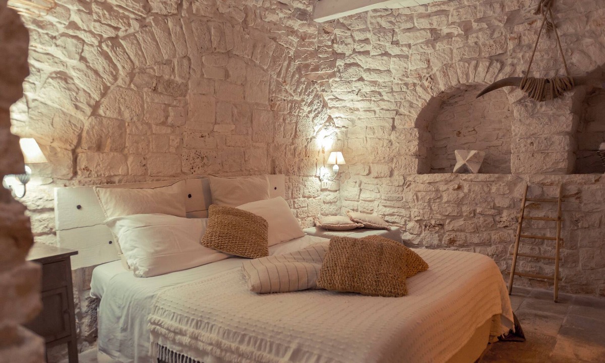 The Trulli of Alberobello House | The Massaia's Trullo- Authentic trullo in Alberobello