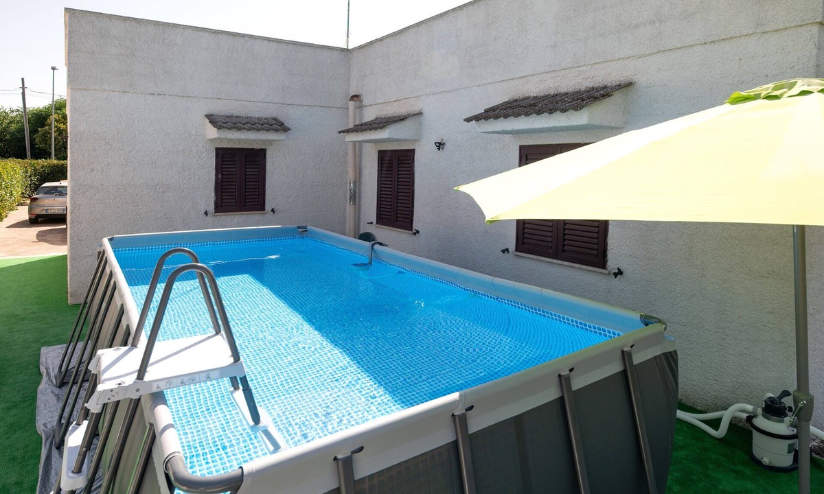 Ceglie Messapica Villa | Villa 'Altavilla with Pool' with Private Pool, Wi-Fi and Air Conditioning