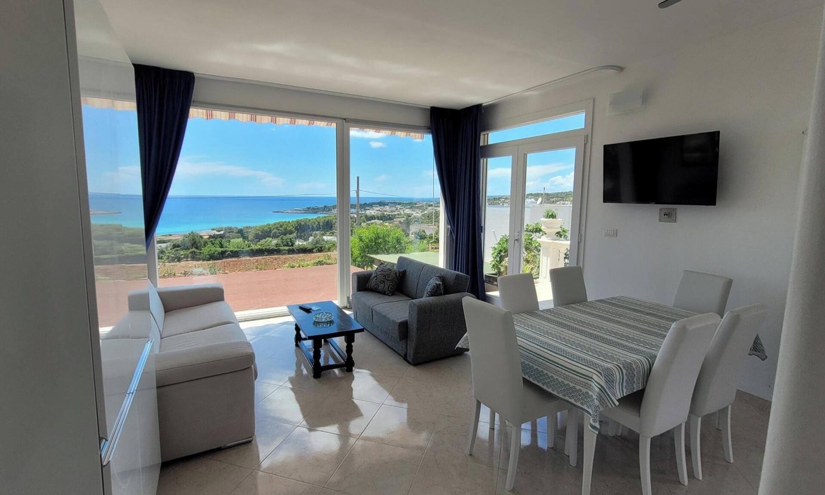Marina di Felloniche Apartment | Villa Felloniche Sea-View Apartment with Parking, Castrignano del Capo, Italy