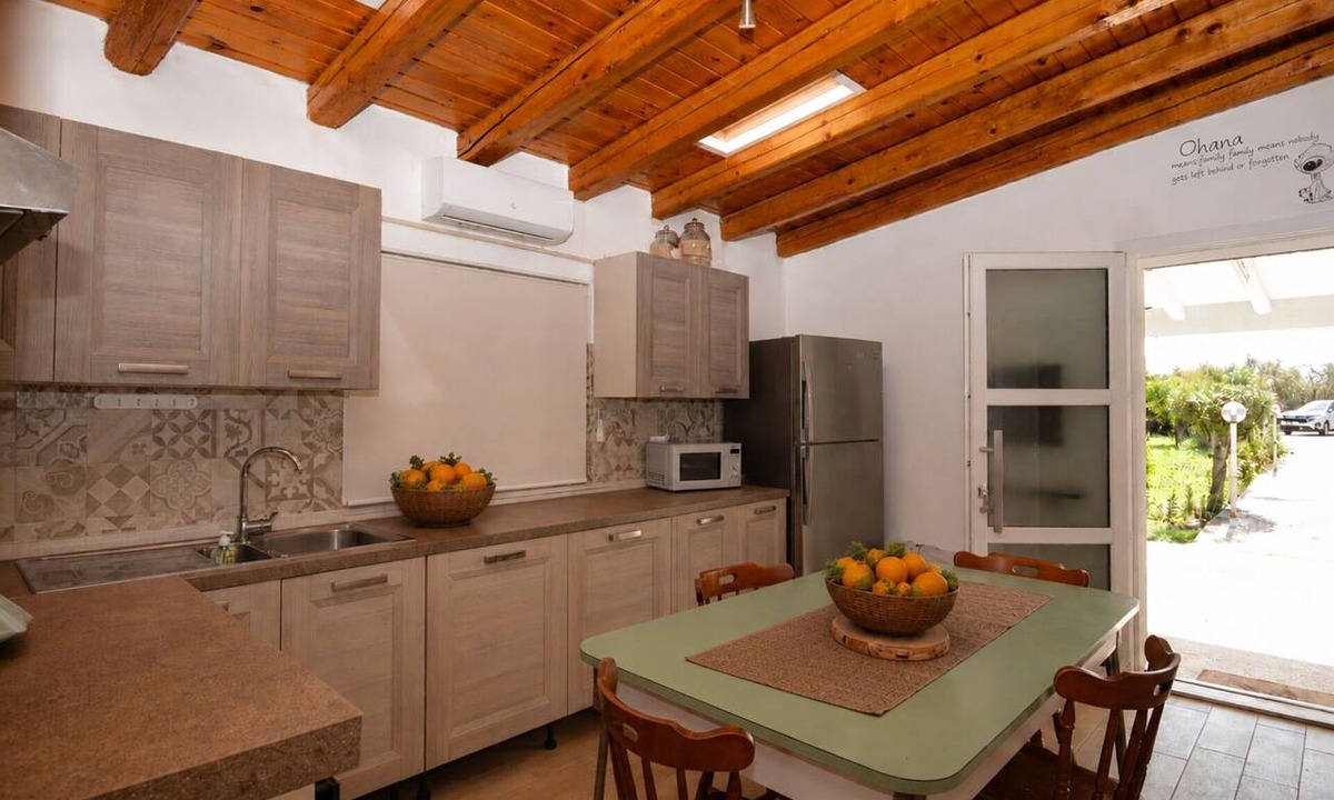 Augusta Villa | Villa in Brucoli with 2 bedrooms sleeps 5
