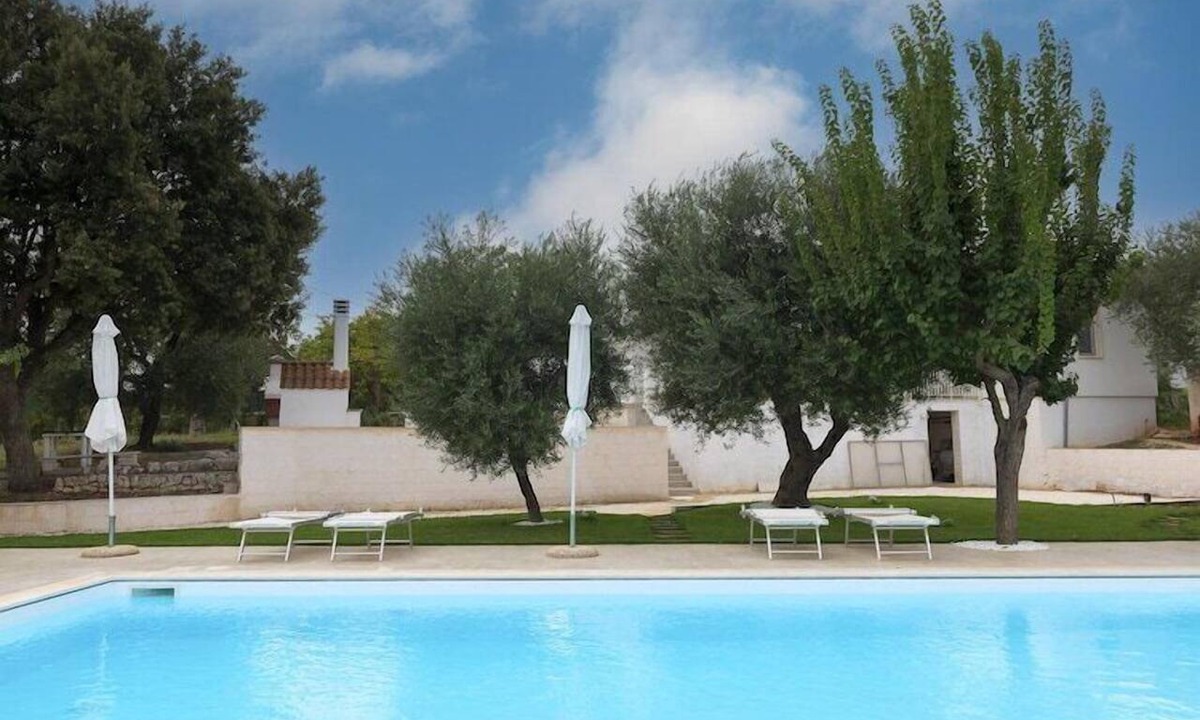 Cisternino House | Villa near Cisternino with Pool and Orchard