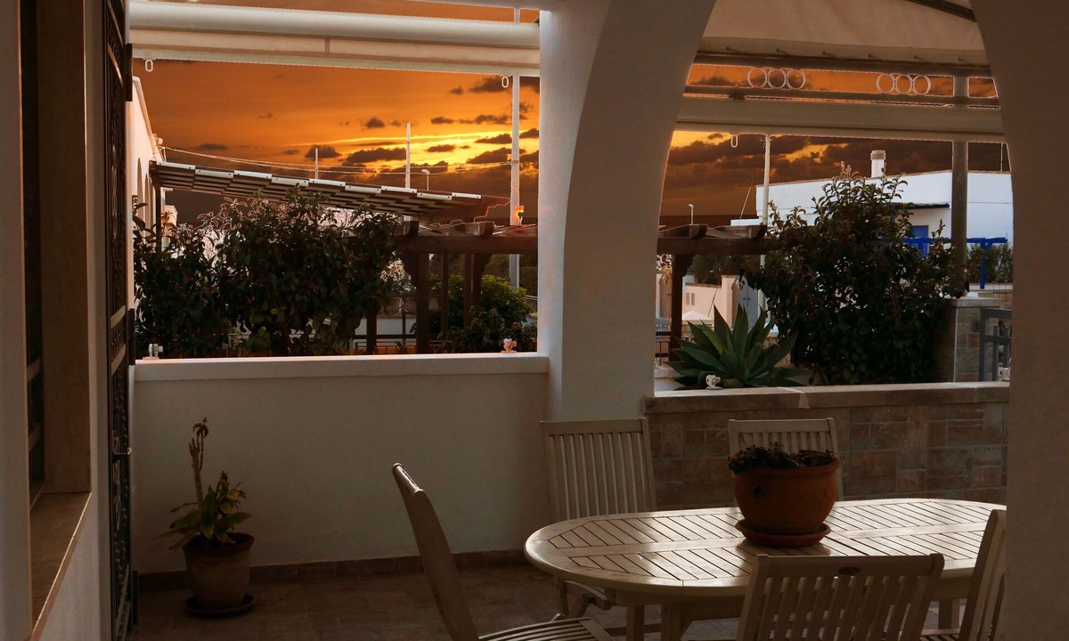 Marina di Mancaversa House | Villa paterte a 10 metri dal mare