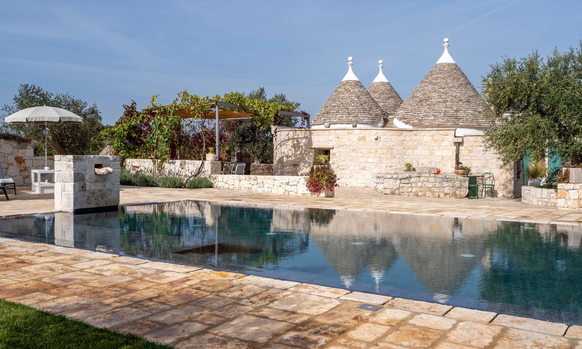 Martina Franca Villa | Villa 'Trulli Orma' with Private Pool, Wi-Fi and Air Conditioning