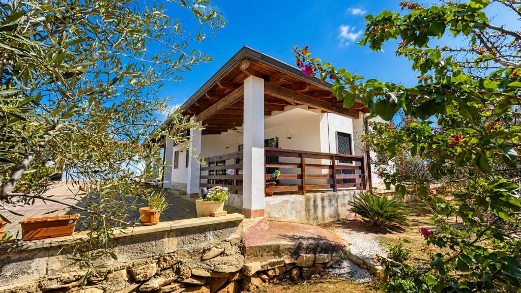 Capilungo Villa | Villa Ulivo by Salento Affitti
