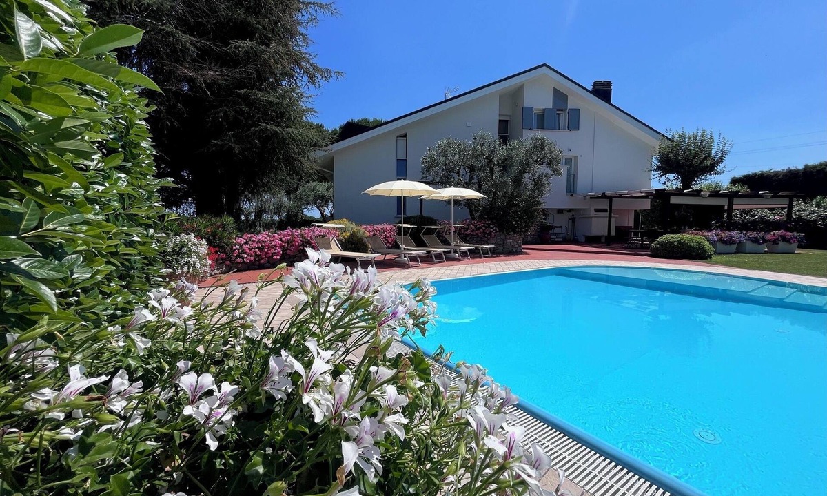 Santarcangelo di Romagna Villa | VillaPronti - Elegant Villa with Pool for vacations between sea and hills - Rimini