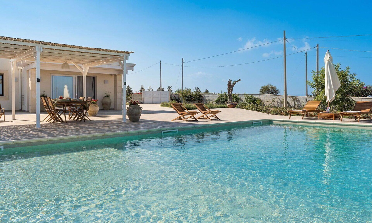 Pachino Villa | Wonderful private villa for 4 guests with WIFI, private pool, A/C, TV, terrace and panoramic view