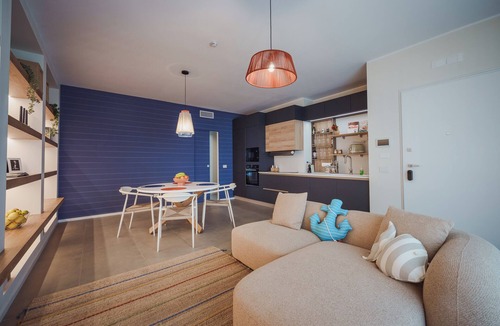 Municipio 1 Apartment | 2BR Apartment in Bari, Casa Costa Sud | Private Garden + BBQ + Full Kitchen