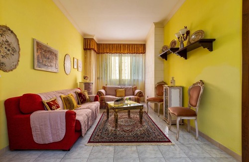 Carmiano Apartment | 3283 Appartamento Garibaldi by BarbarHouse
