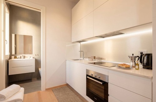 Municipio 3 Apartment | 7Mari-Modern Comfort Stay