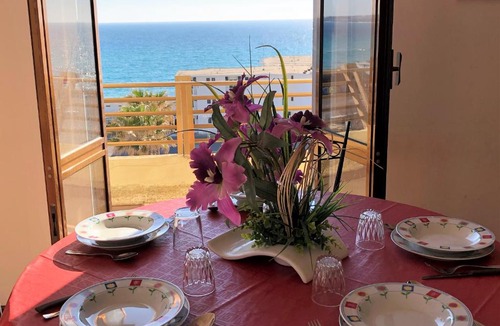 Il Monte House | Accomodation sul Mare